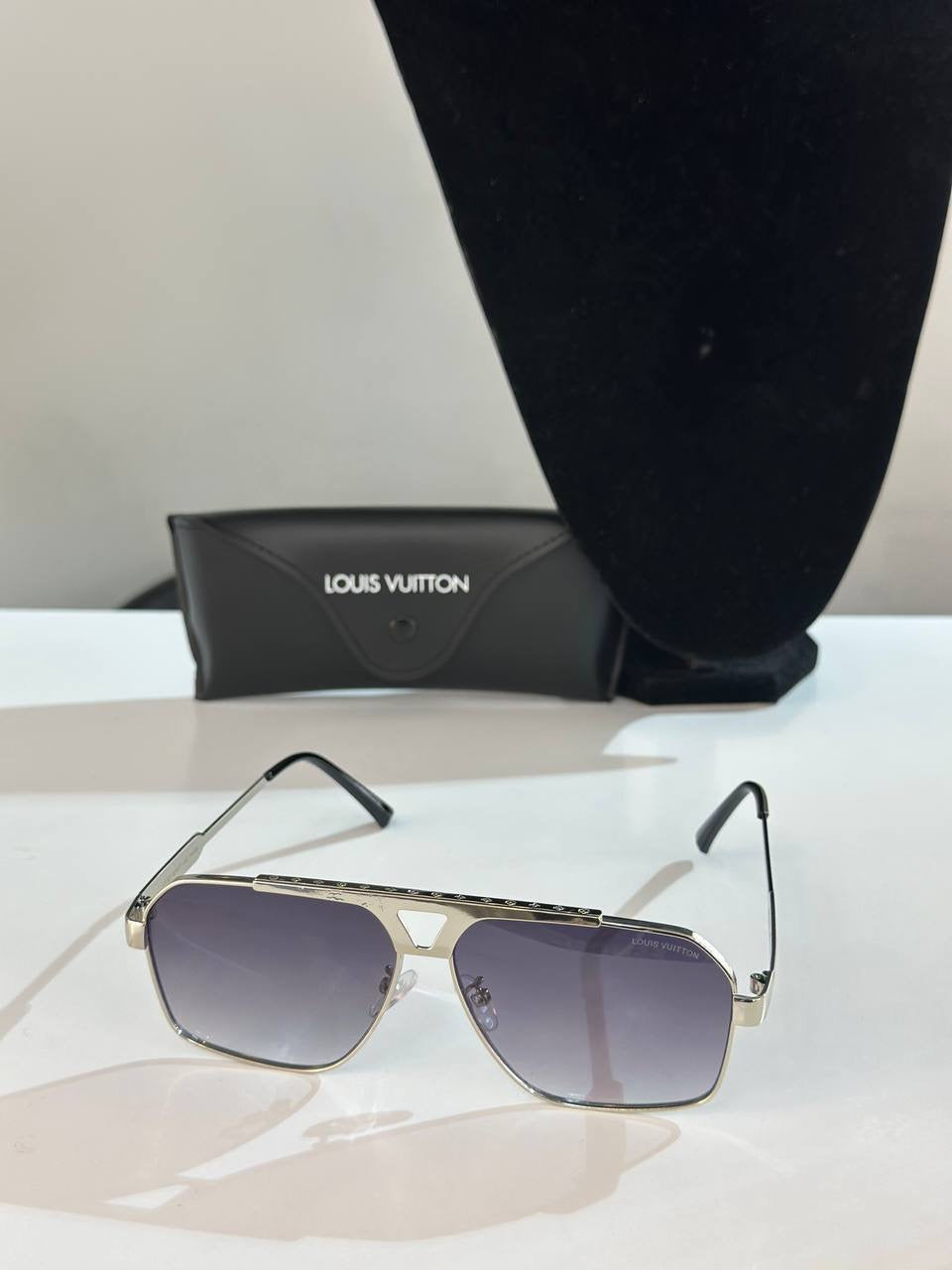 LOUIS VUITTON GÖZLÜK